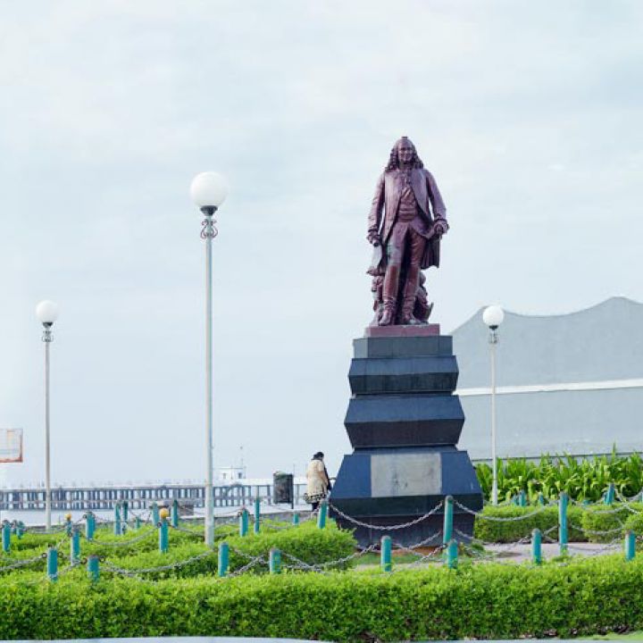dupleix statue pondicherry pondicherry tourism